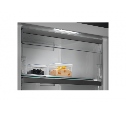 საყინულე ELECTROLUX RUT7ME28X2 საყინულე ELECTROLUX RUT7ME28X2