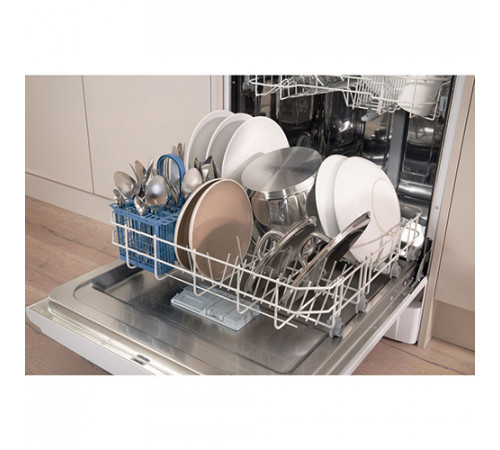 ჭურჭლის სარეცხი მანქანა INDESIT DFG 15B10 EU ჭურჭლის სარეცხი მანქანა INDESIT DFG 15B10 EU