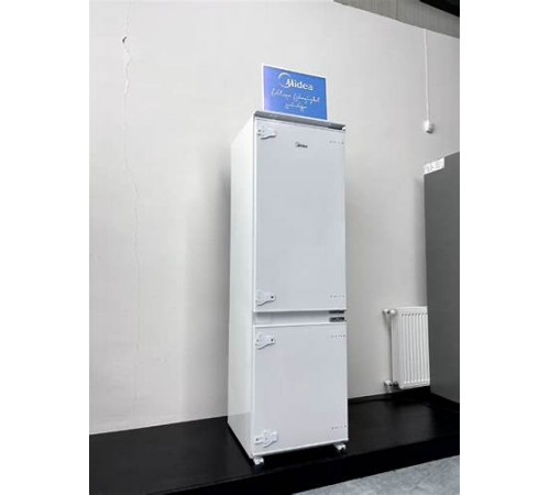 ჩასაშენებელი მაცივარი MIDEA MDRE354FGF01